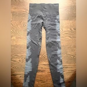 Spanx Size Medium leggings